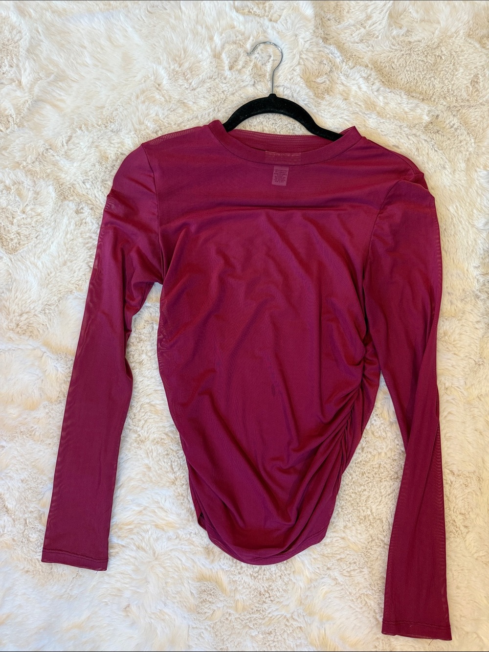 Women's Long Sleeve Ruched Crewneck Top - Berry Plum